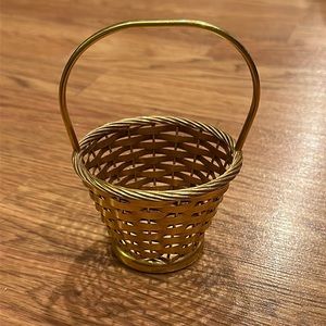 Vintage Newport E.P. Gold Metal Woven Mini Basket - GP-178